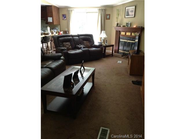 306 Electra Ln, Stanley, NC 28164 photo 3