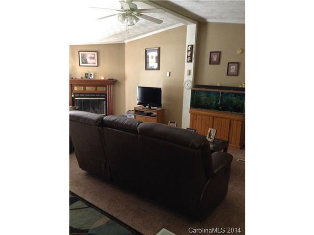 306 Electra Ln, Stanley, NC 28164 photo 2