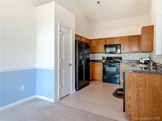 609 Lindsborg Trl, Monroe, NC 28110 photo 9