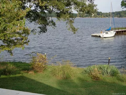 3934 Sandy Point Dr, York, SC 29745 photo 7
