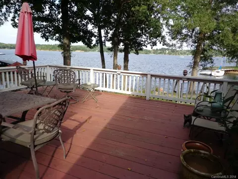 3934 Sandy Point Dr, York, SC 29745 photo 4