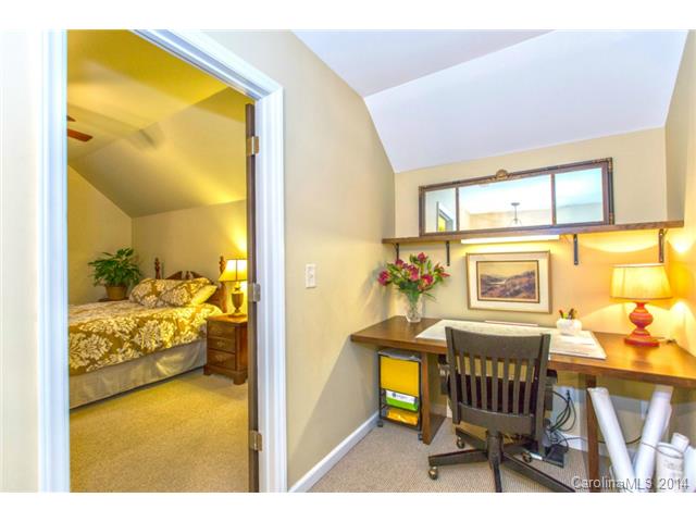 4135 Wright Ave, Charlotte, NC 28211 photo 16