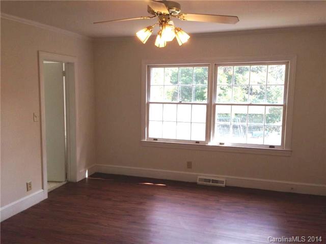 407 Robin Dr, Monroe, NC 28112 photo 7