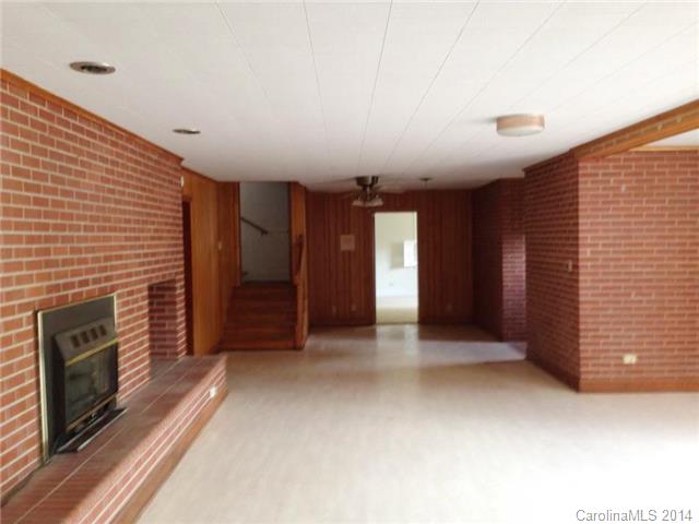 407 Robin Dr, Monroe, NC 28112 photo 13