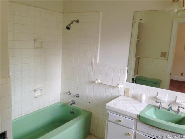 407 Robin Dr, Monroe, NC 28112 photo 8