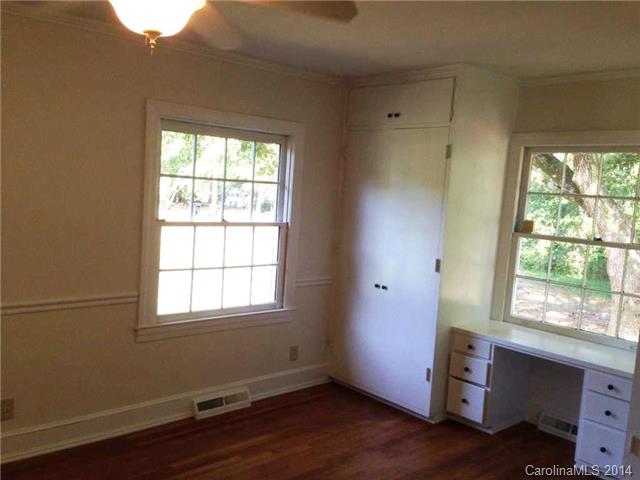 407 Robin Dr, Monroe, NC 28112 photo 11