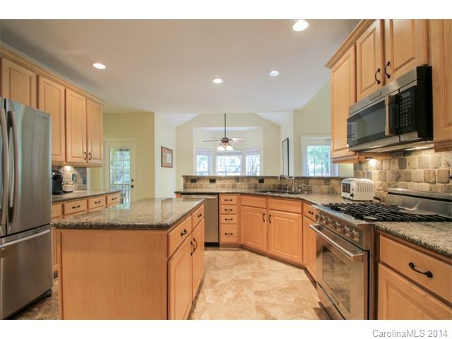 21422 Baltic Dr, Cornelius, NC 28031 photo 6