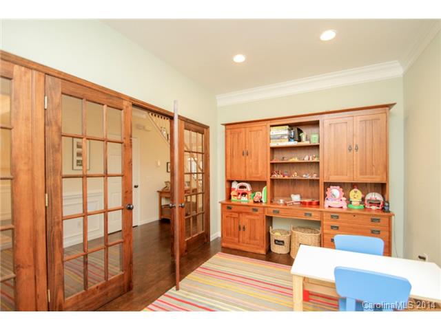 21422 Baltic Dr, Cornelius, NC 28031 photo 3