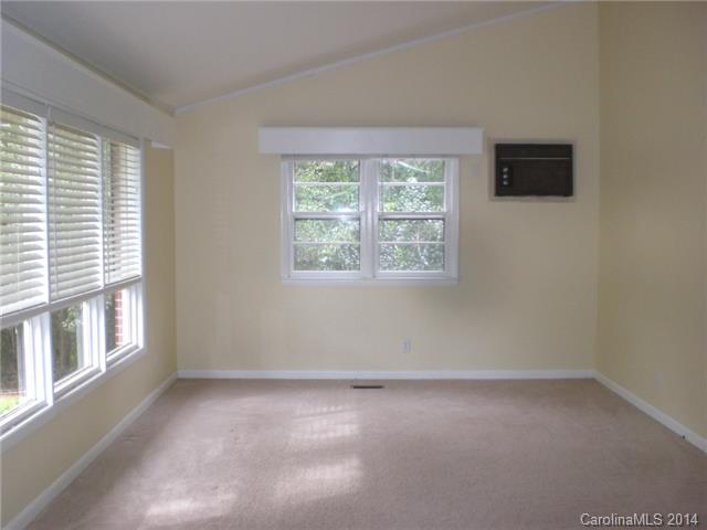 1120 Shore Dr, Lancaster, SC 29720 photo 3