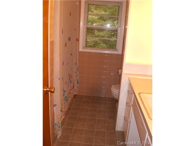 1120 Shore Dr, Lancaster, SC 29720 photo 7