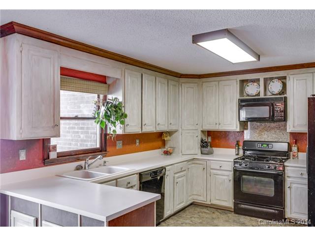 1005 White Marsh Ct, Monroe, NC 28110 photo 10