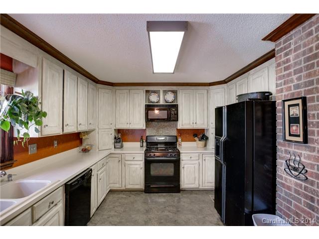 1005 White Marsh Ct, Monroe, NC 28110 photo 11