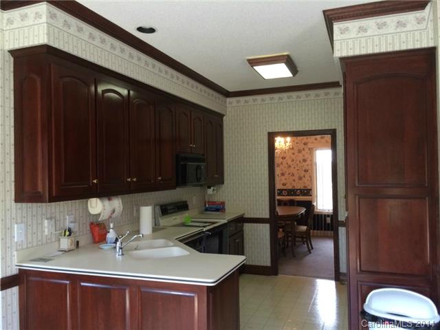 12218 Pine Bluff Rd, Midland, NC 28107 photo 6