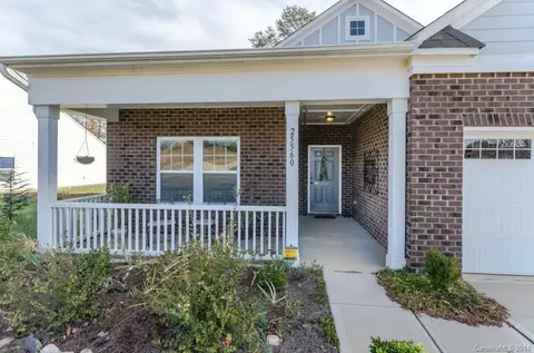 25560 Seagull Dr, Lancaster, SC 29720 photo 2