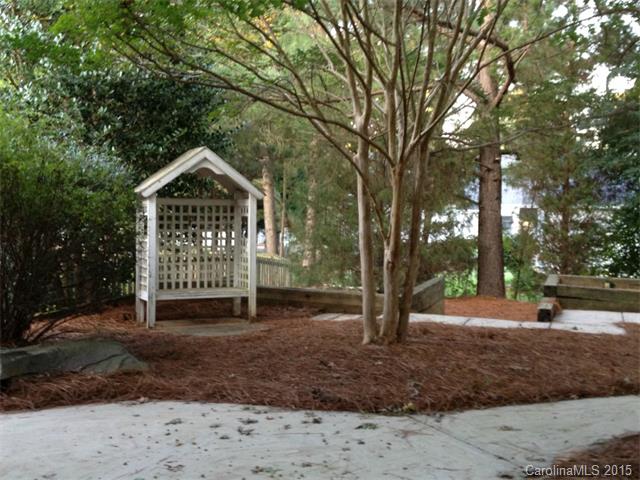 136 Lynbrook Dr, Davidson, NC 28036 photo 18