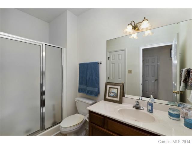 19930 Oak Leaf Cir #27, Cornelius, NC 28031 photo 15
