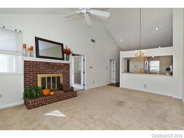 19930 Oak Leaf Cir #27, Cornelius, NC 28031 photo 4