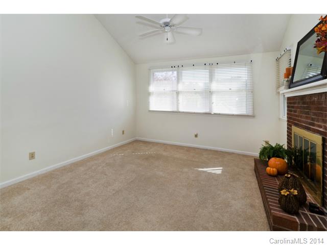 19930 Oak Leaf Cir #27, Cornelius, NC 28031 photo 6