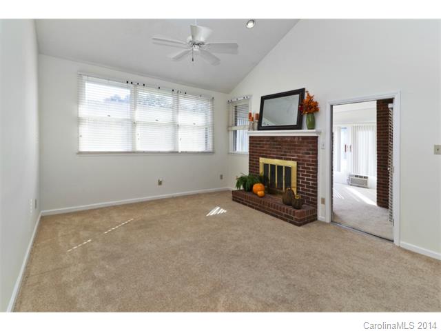 19930 Oak Leaf Cir #27, Cornelius, NC 28031 photo 5
