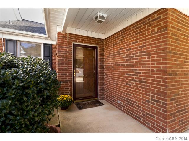 19930 Oak Leaf Cir #27, Cornelius, NC 28031 photo 3