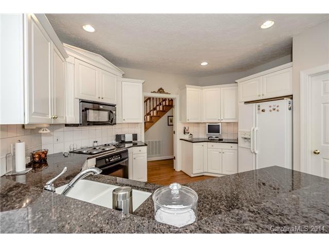 20336 Havenview Dr, Cornelius, NC 28031 photo 10