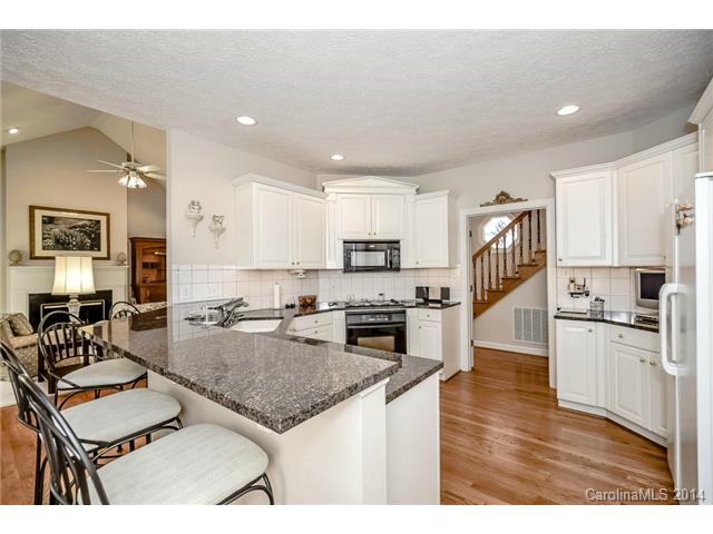 20336 Havenview Dr, Cornelius, NC 28031 photo 11