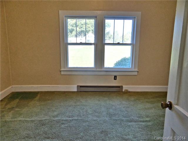 1459 Triangle Cir, Denver, NC 28037 photo 8