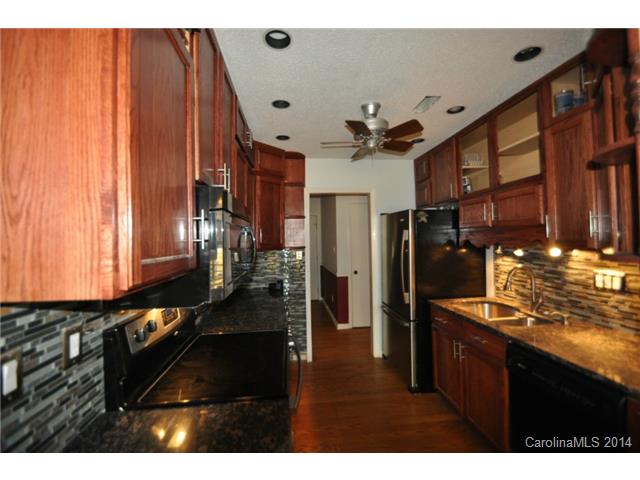13803 Dansington Ct, Pineville, NC 28134 photo 12