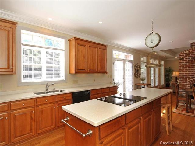1860 Forest Ridge Dr, Stanley, NC 28164 photo 8