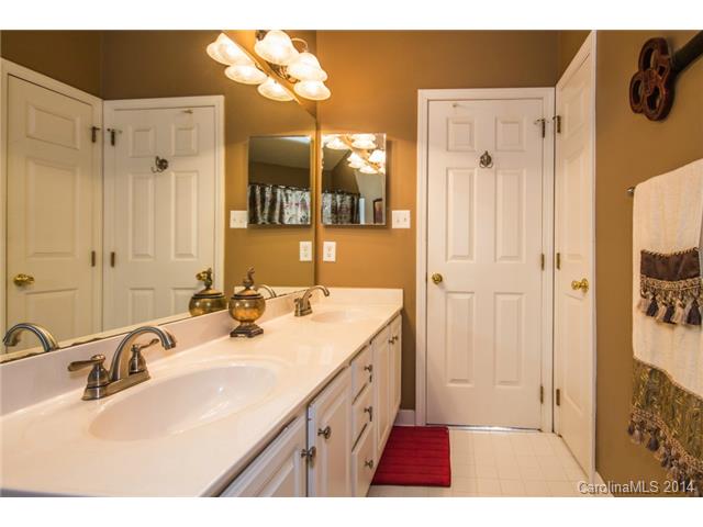 1311 Torrence 1311 Cir #1311, Davidson, NC 28036 photo 13