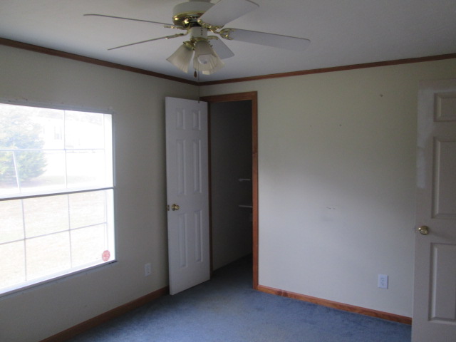 115 Greg Ln, Stony Point, NC 28678 photo 10