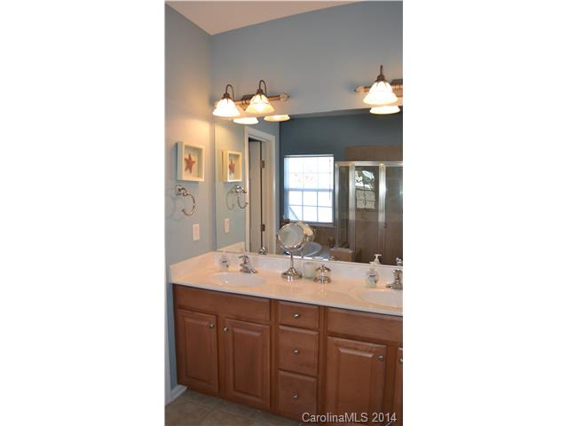 615 Beaty 615 St #615, Davidson, NC 28036 photo 17