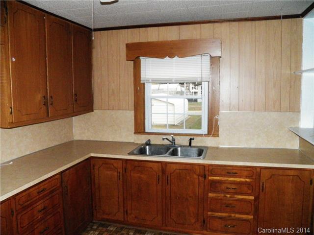 1109 Ebenezer Rd, Kannapolis, NC 28083 photo 3
