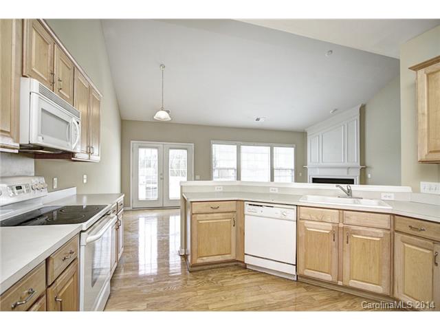 14012 Eldon Dr, Charlotte, NC 28277 photo 5
