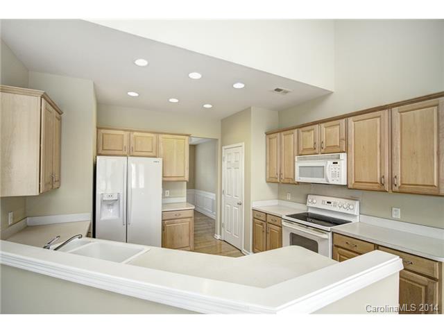 14012 Eldon Dr, Charlotte, NC 28277 photo 6