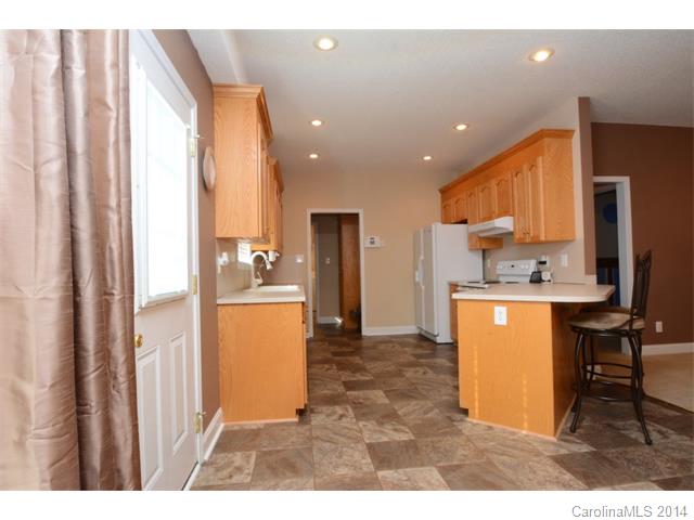 2321 Morningside Dr, Lancaster, SC 29720 photo 8