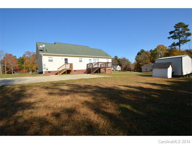 2321 Morningside Dr, Lancaster, SC 29720 photo 5