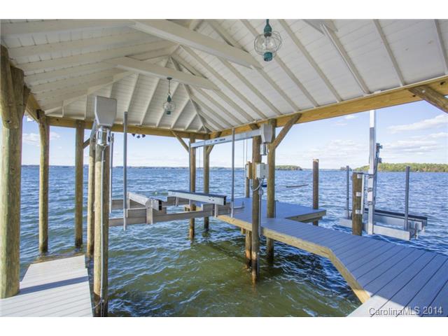 19129 Peninsula Point Dr, Cornelius, NC 28031 photo 17