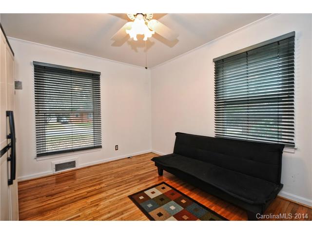 5420 Farmbrook Dr, Charlotte, NC 28210 photo 10
