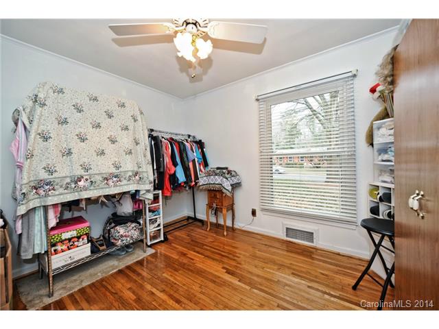 5420 Farmbrook Dr, Charlotte, NC 28210 photo 11