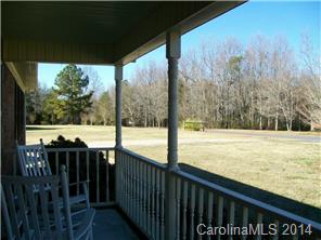 1237 Rabbit Run, York, SC 29745 photo 2