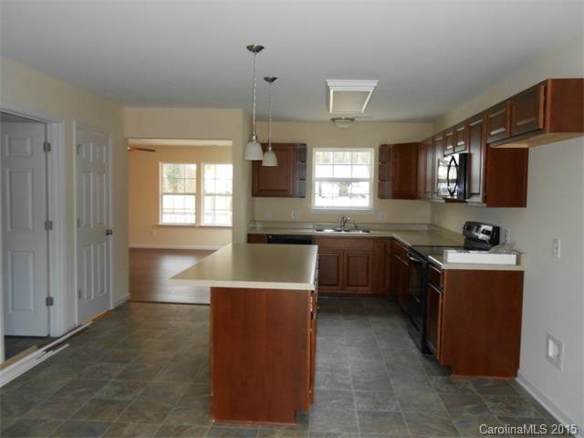3046 Georgetown Rd, Lancaster, SC 29720 photo 5