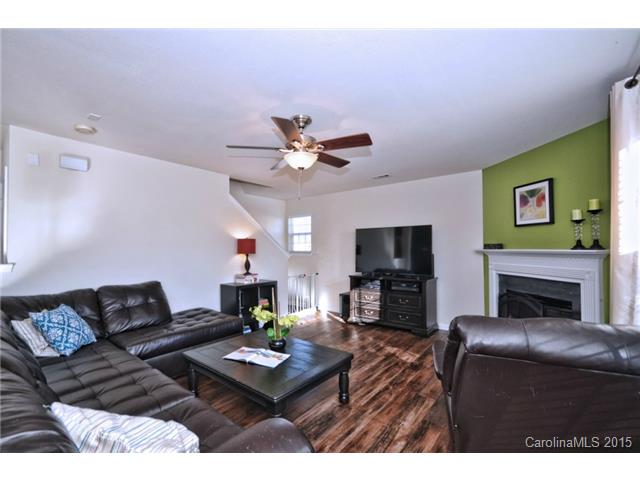 1402 River Run Rd, Lowell, NC 28098 photo 10