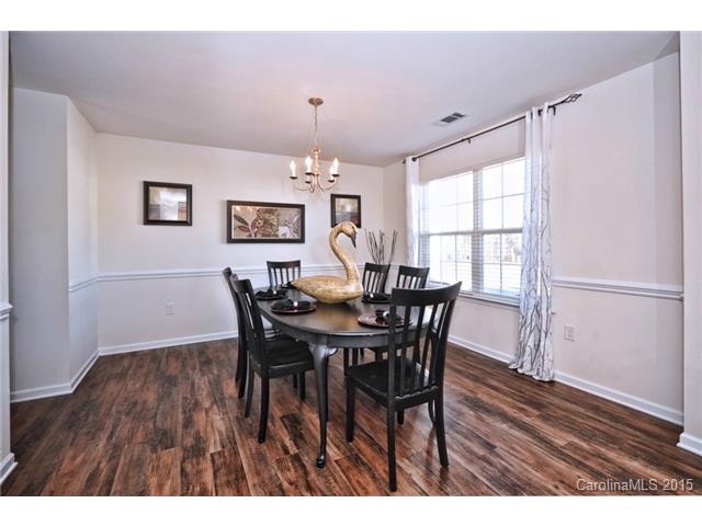 1402 River Run Rd, Lowell, NC 28098 photo 4