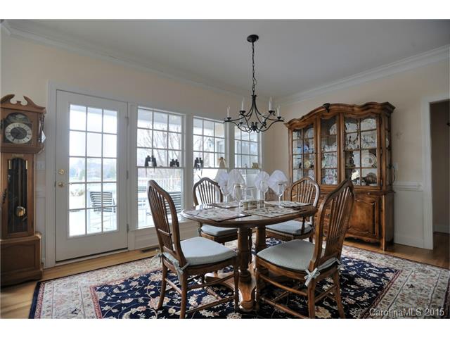 17511 Springwinds Dr, Cornelius, NC 28031 photo 6
