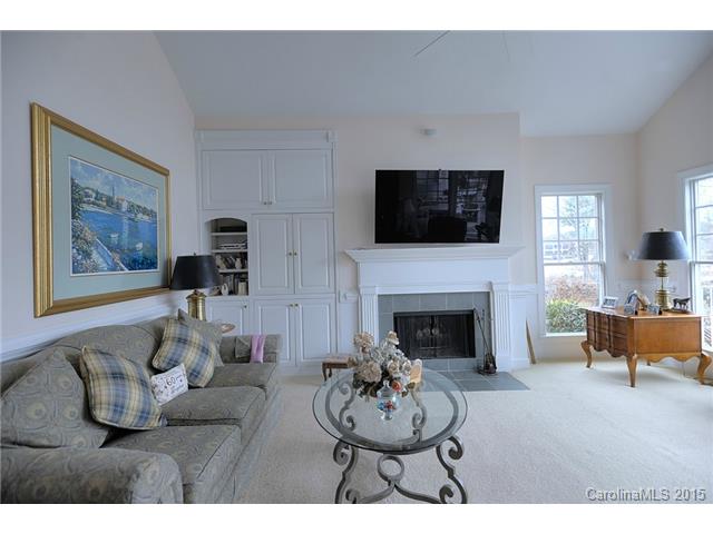 17511 Springwinds Dr, Cornelius, NC 28031 photo 5