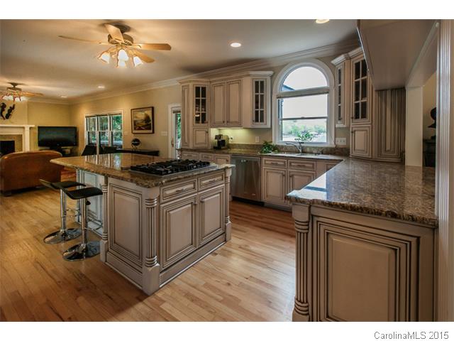 1194 Eaglecrest Dr, Stanley, NC 28164 photo 5