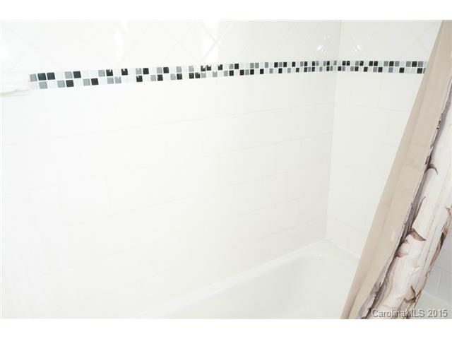 2323 Maiden Rd, Maiden, NC 28650 photo 12