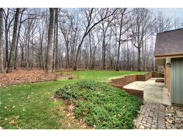 409 Devonport Dr, Matthews, NC 28104 photo 3