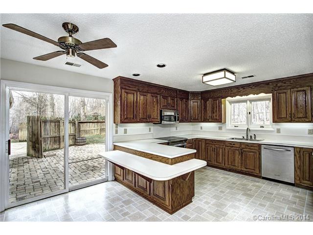 409 Devonport Dr, Matthews, NC 28104 photo 11